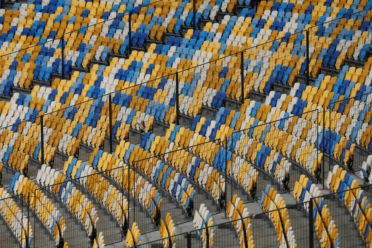 На матче "Динамо" - "Славия" для зрителей закроют один из секторов / Reuters