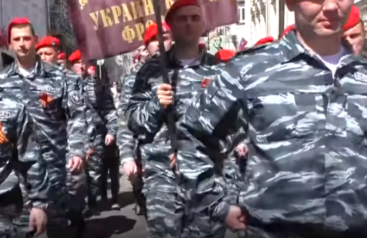 Рух «Безсмертний полк України» організував парад / скріншот