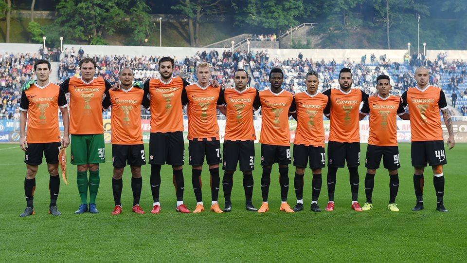 "Шахтер" выиграл титул чемпиона Украины в 11-й раз за 16 лет / facebook.com/fcshakhtar "Шахтер" выиграл титул чемпиона Украины в 11-й раз за 16 лет / facebook.com/fcshakhtar