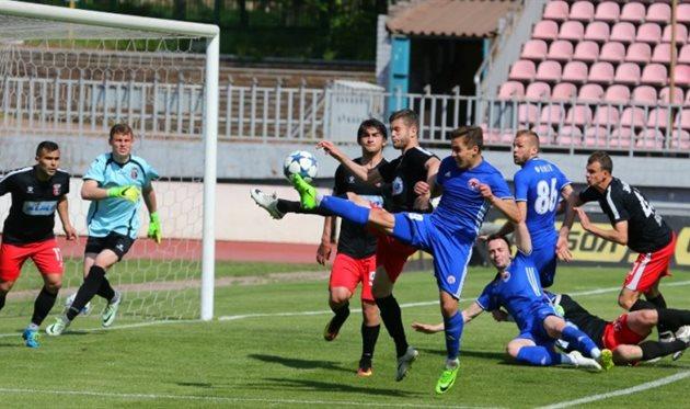 Верес - Маріуполь / football.ua Верес - Маріуполь / football.ua