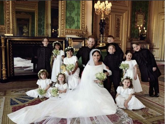 Герцоги Сассекські выпустили официальные фото с дня своей свадьбы / фото instagram.com/kensingtonroyal