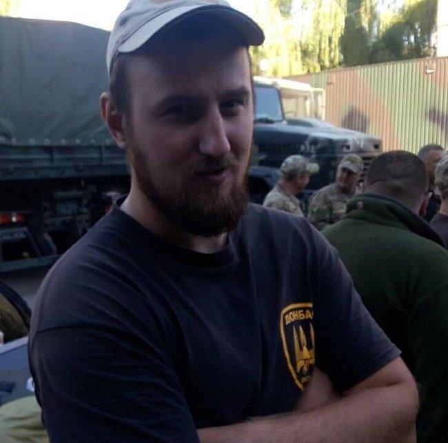 Військовий загинув на околиці Південного / фото Цензор.НЕМАЄ Військовий загинув на околиці Південного / фото Цензор.НЕМАЄ