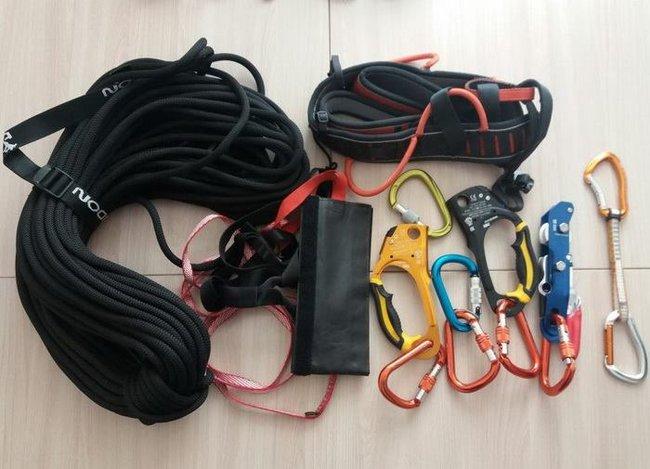 По заданию «куратора» агенты должны были собирать информацию о подземных объектах / пресс-служба СБУ