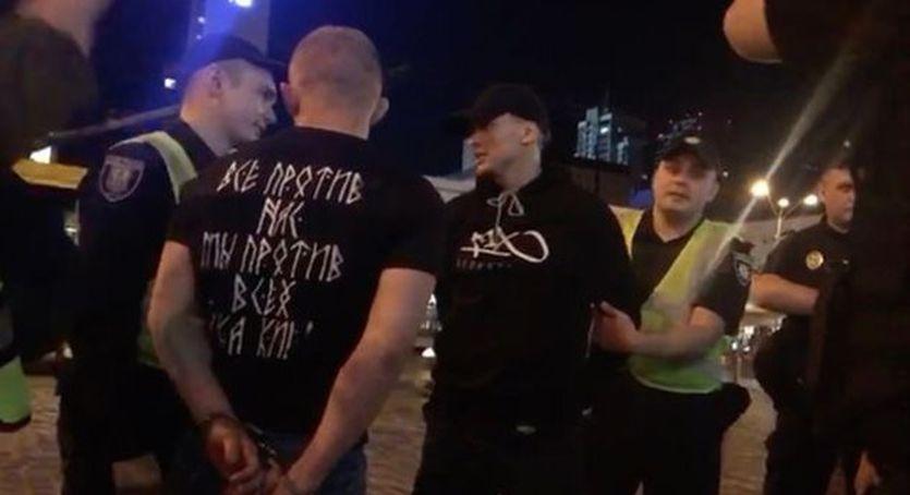 Украинскиеп хулігани напали на вболівальників Ліверпуля / Daily Mirror Украинскиеп хулігани напали на вболівальників Ліверпуля / Daily Mirror