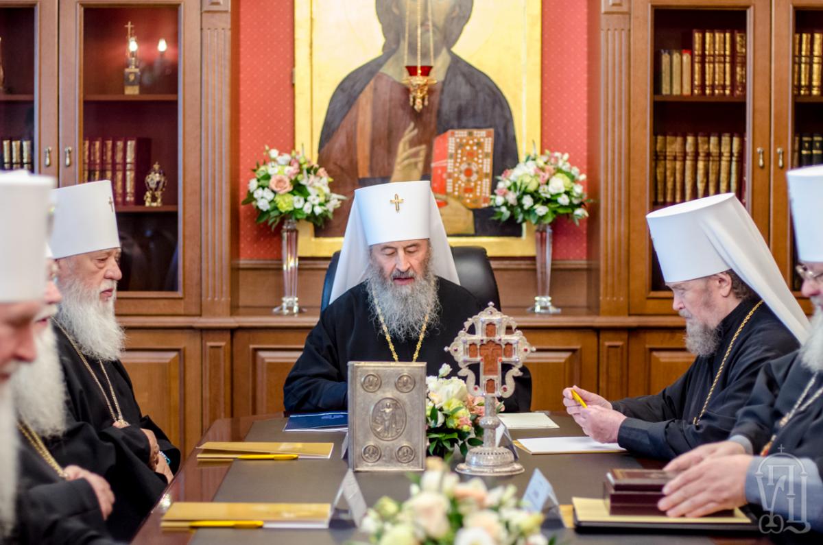 Оприлюднена офіційна позиція УПЦ щодо можливої автокефалії - Священний Синод