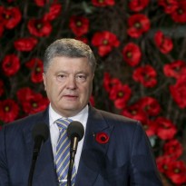 Poroshenko: Russia uses 'Immortal Regiment' as element of hybrid warfare