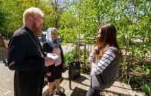 Сім'ї загиблих військовослужбовців Одеси отримали матеріальну допомогу від Одеської єпархії УПЦ