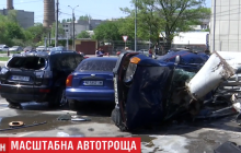 Смертельна ДТП з фурою у Дніпрі: очевидці розповіли про аварію (відео)