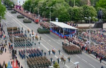Танки, "Грады" и сын Гиви: в Донецке оккупанты провели "парад Победы" (фото)