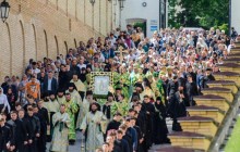 В Киево-Печерской лавре тысячи православных почтили память преподобного Феодосия Печерского