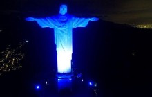 У Бразилії підсвітили синім і білим статую Христа Спасителя на честь 70-річчя Ізраїлю