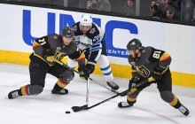 "Вегас" обыграл "Виннипег" и вплотную приблизился к выходу в финал Кубка Стэнли