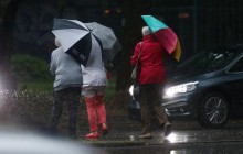 Погода на завтра: в Україні трохи похолодає, місцями пройдуть дощі (відеопрогноз)