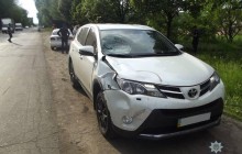 Возможно, был под наркотиками: в Чернигове брат депутата-радикала на внедорожнике сбил ребенка