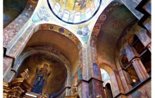 В столичном Софийском соборе отреставрируют старинные фрески и мозаики