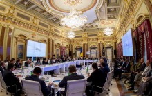 Poroshenko: Ukraine repays over US$4 bln in debts this year