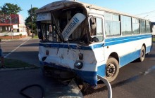На Кировоградщине автобус с шахтерами врезался в грузовик - есть пострадавшие (фото)