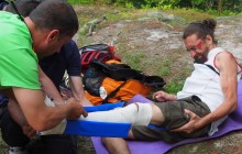 У Чернівецькій області турист впав зі скелі