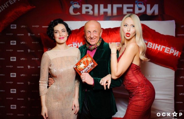 Полякова vs. Астафьева: известная украинская певица подловила звезду Playboy на плагиате (фото)