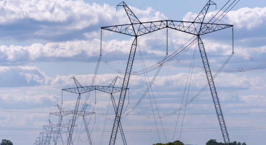 Кабмин принял решение относительно тарифов на электроэнергию