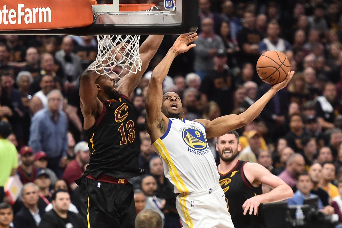 Голден Стэйт вплотную приблизился к титулу чемпиона НБА / Reuters