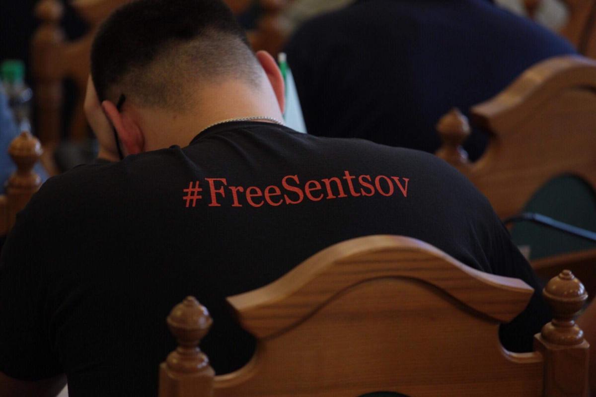 Львовский УКРОП призвал освободить Олега Сенцова