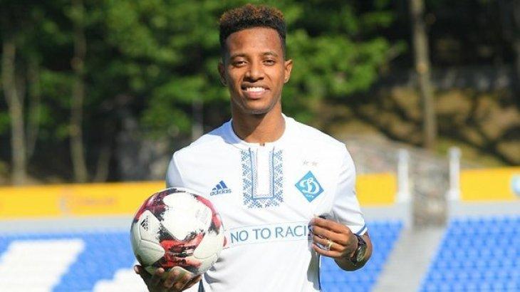 Че Че будет принадлежать Динамо на протяжении ближайших 5 лет / fcdynamo.kiev.ua Че Че будет принадлежать Динамо на протяжении ближайших 5 лет / fcdynamo.kiev.ua