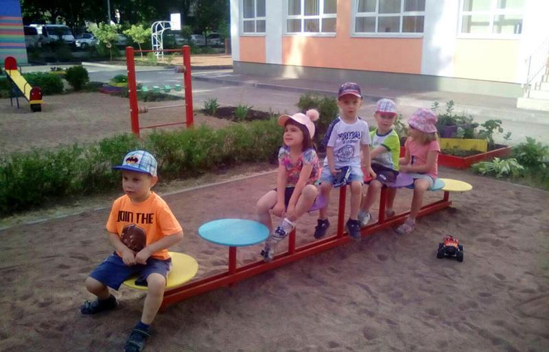 Мати стверджує, що в садку дитину довели до неврозу / фото 44.ua Мати стверджує, що в садку дитину довели до неврозу / фото 44.ua