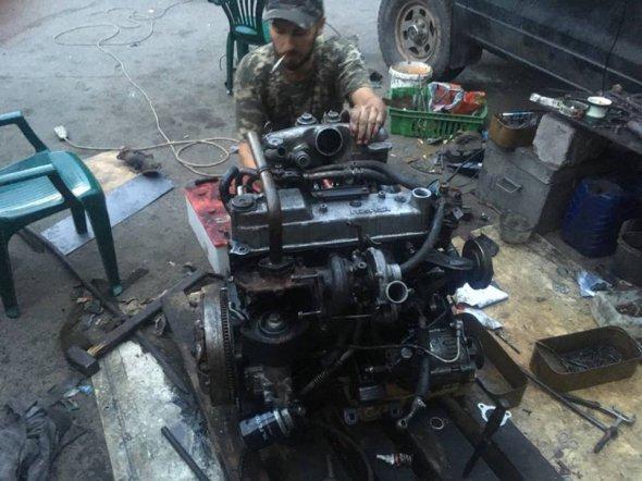 Побратими називали Зінов&#039;єва &quot;фантастичним автомеханіком&quot; / Фото Олександра Попова