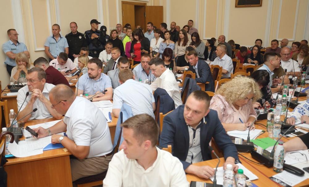 За відповідну пропозицію проголосували 25 із 40 депутатів / фото rada.te.ua За відповідну пропозицію проголосували 25 із 40 депутатів / фото rada.te.ua