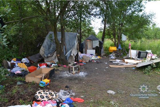 Нападение на лагерь ромов произошло вечером 23 июня / фото Нацполіції