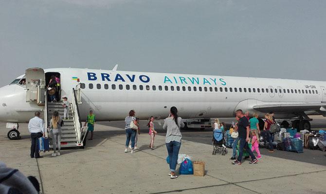 Телефоны авиакомпании Bravo Airways не соответствуют / фото bravoairways.com.ua