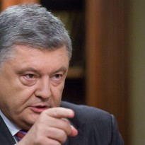 Poroshenko: Putin threatens NATO's eastern borders