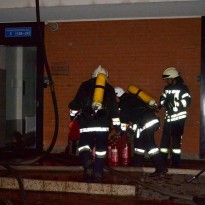 В Одессе во время пожара в высотном жилом доме сгорели все щитовые и электрические кабели (фото, видео)