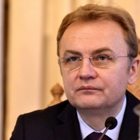 Садовый объяснил, почему Львовщина приняла Порошенко во автором туре выборов