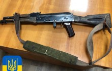 Волонтер рассказал о визите украинских бойцов в районе "промки" к террористам и показал добытый трофей (фото)