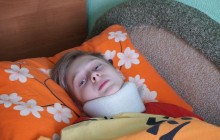Буллинг в лицее Киева: школьнику сломали позвонки - он пятый месяц не встает (фото, видео)