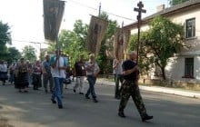 В Одеській області сотні вірян сьогодні пройдуть хресною ходою 22 кілометри за 7 годин