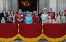 Парад, літаки і вся королівська родина: у Лондоні відсвяткували день народження королеви Єлизавети II (фоторепортаж)