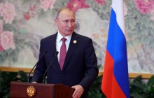 "Робочий день починає з молитви": журналіст розповів про набожність Путіна