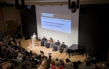 В Париже участники фестиваля "День Православия" обсудили вопросы биоэтики