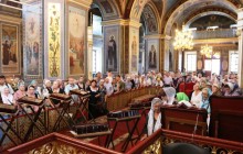 В Кропивницкий прибыли мощи 10 почитаемых святых целителей