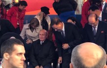 "Бронежилетом придавило": в сети высмеяли фото Путина