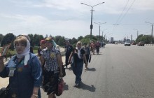 В Днепре верущие востанавливают 100-летнию традицию - крестный ход по городу и области