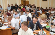 Тернопільська міськрада рекомендуватиме підприємцям не торгувати нижньою білизною у релігійні свята (відео)