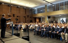 Порошенко рассказал об успехах децентрализации: доля местных бюджетов в сводном составит более 50%