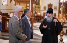 Намісник Святогорської лаври розповів Послу Японії про ситуацію на сході України