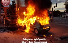 Під Києвом після зіткнення загорівся Volkswagen з вагітною жінкою