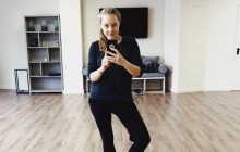 Відома українська танцівниця уперше показала фігуру після пологів (фото)