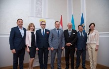 Голландські компанії обговорили з аграріями Тернопільщини можливості переробки овочів, фруктів та ягід